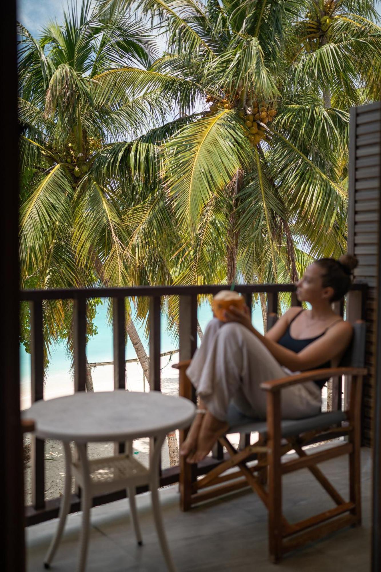 Thundi Village & Spa Maalhos  Exterior photo