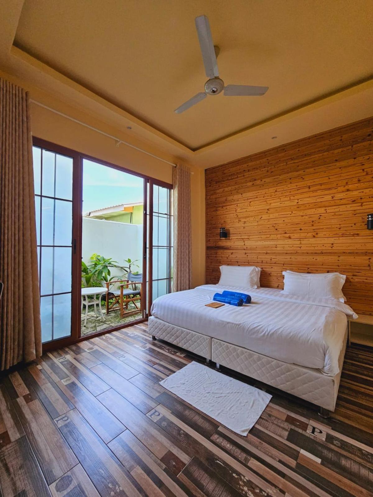 Thundi Village & Spa Maalhos  Exterior photo